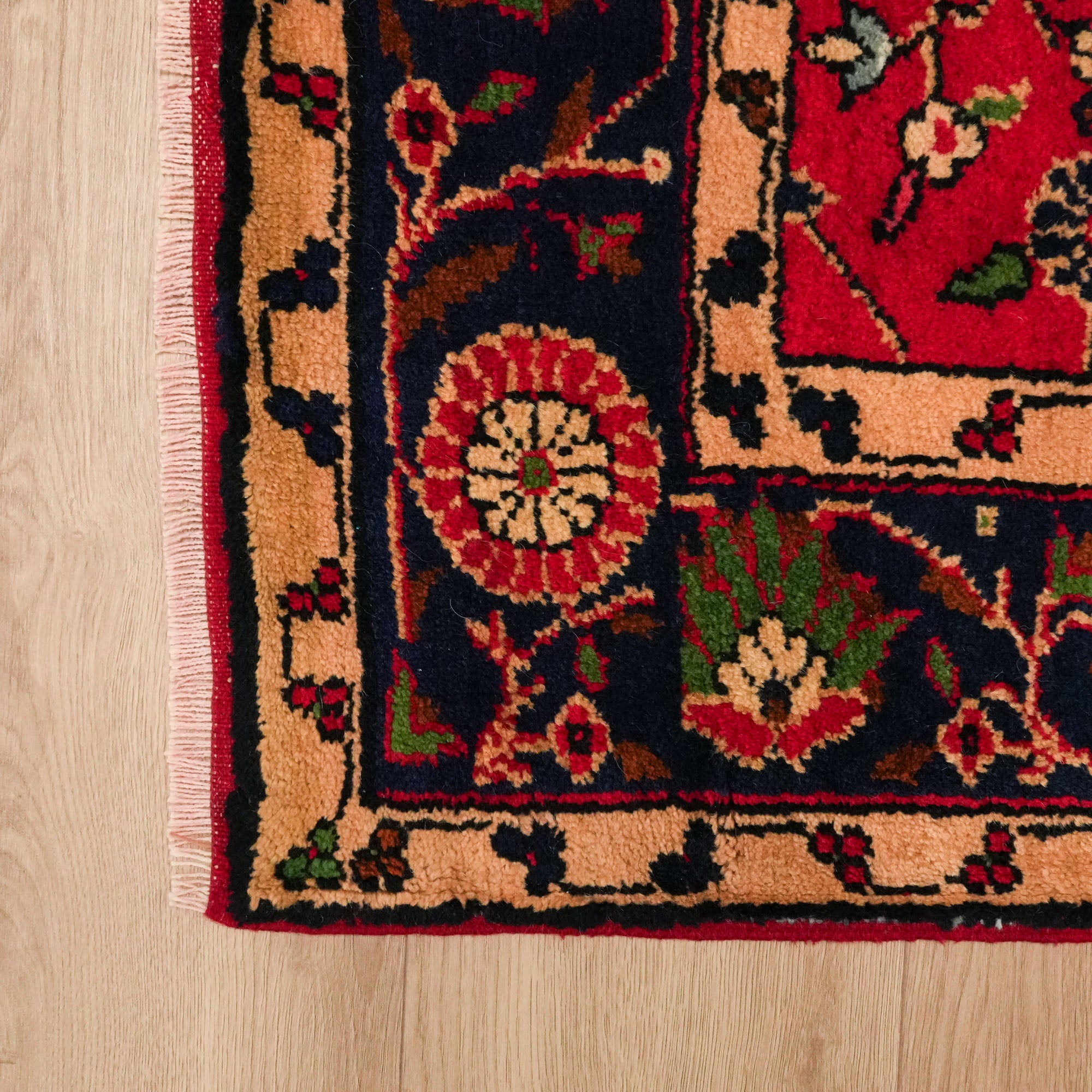 Hand Woven Flower Patterned Red Wool Karapınar Carpet