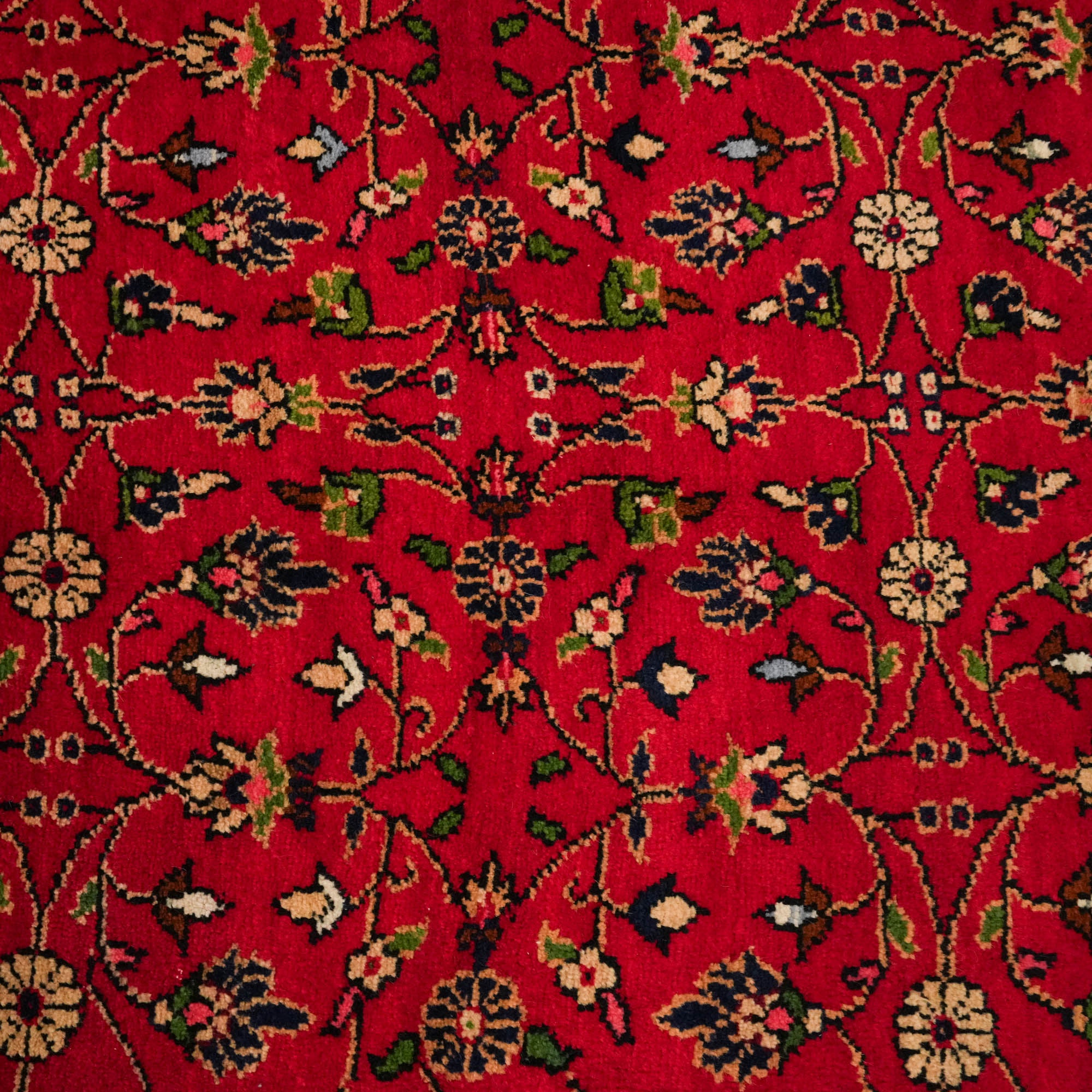 Hand Woven Flower Patterned Red Wool Karapınar Carpet