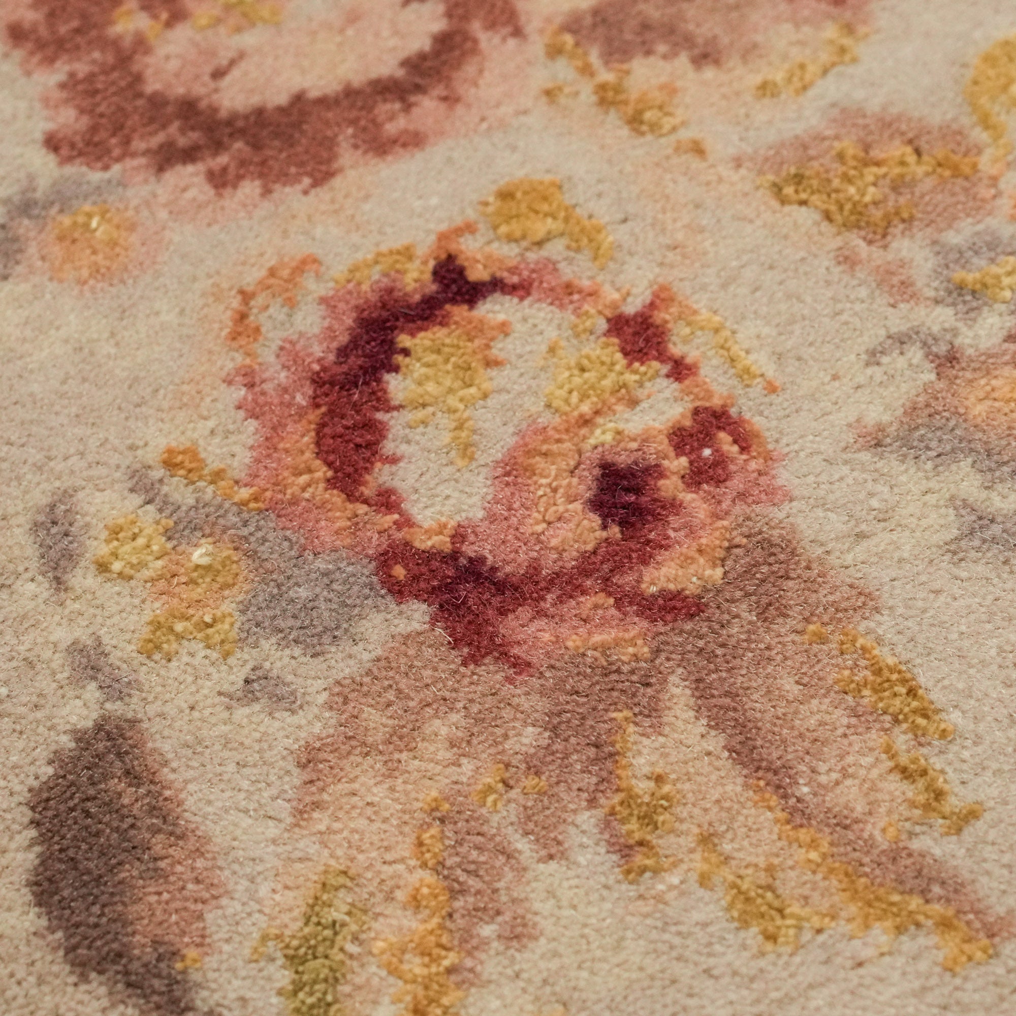 Hand Woven Flower Patterned Cream Wool Carpet