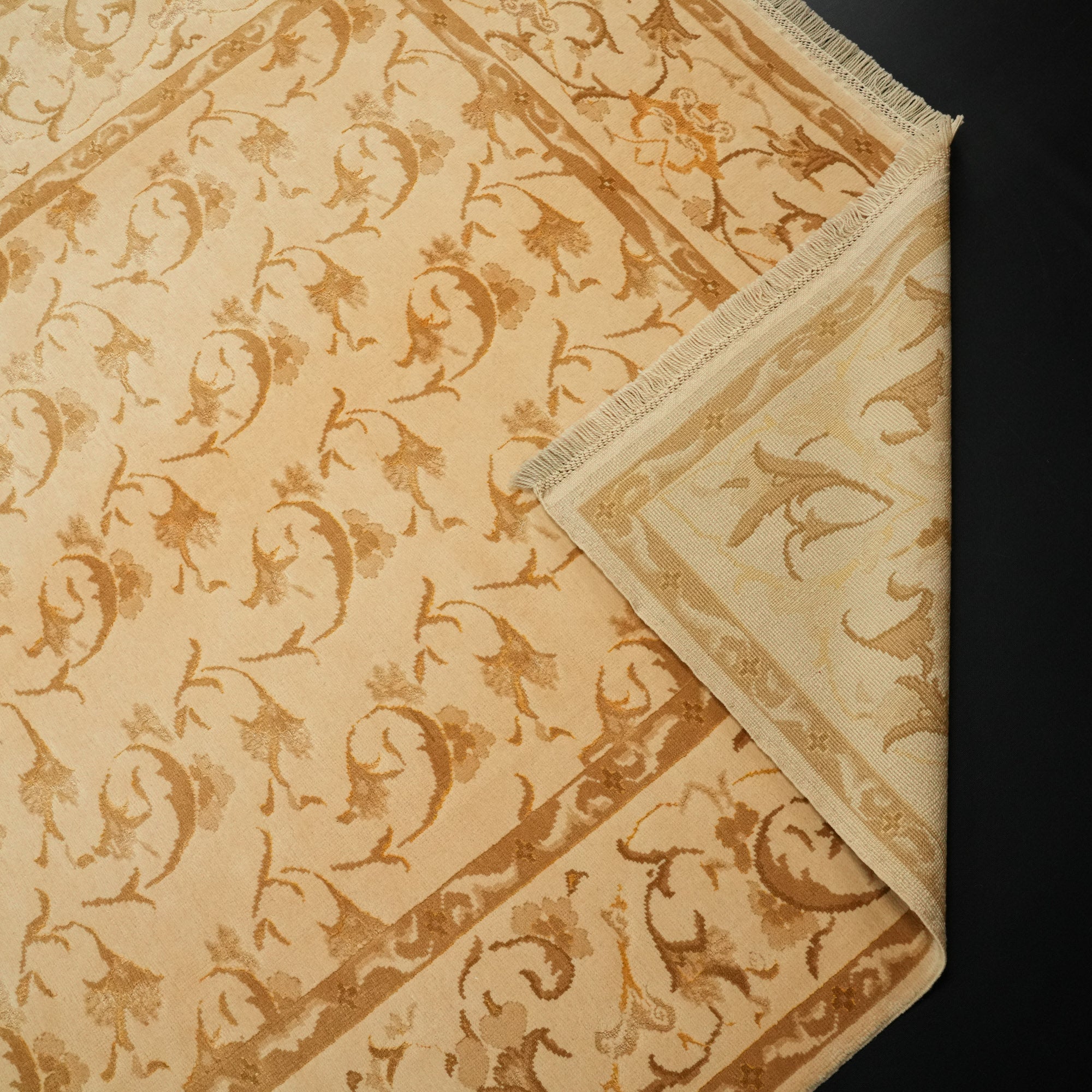 Handwoven Flower Patterned Cream Wool Rug