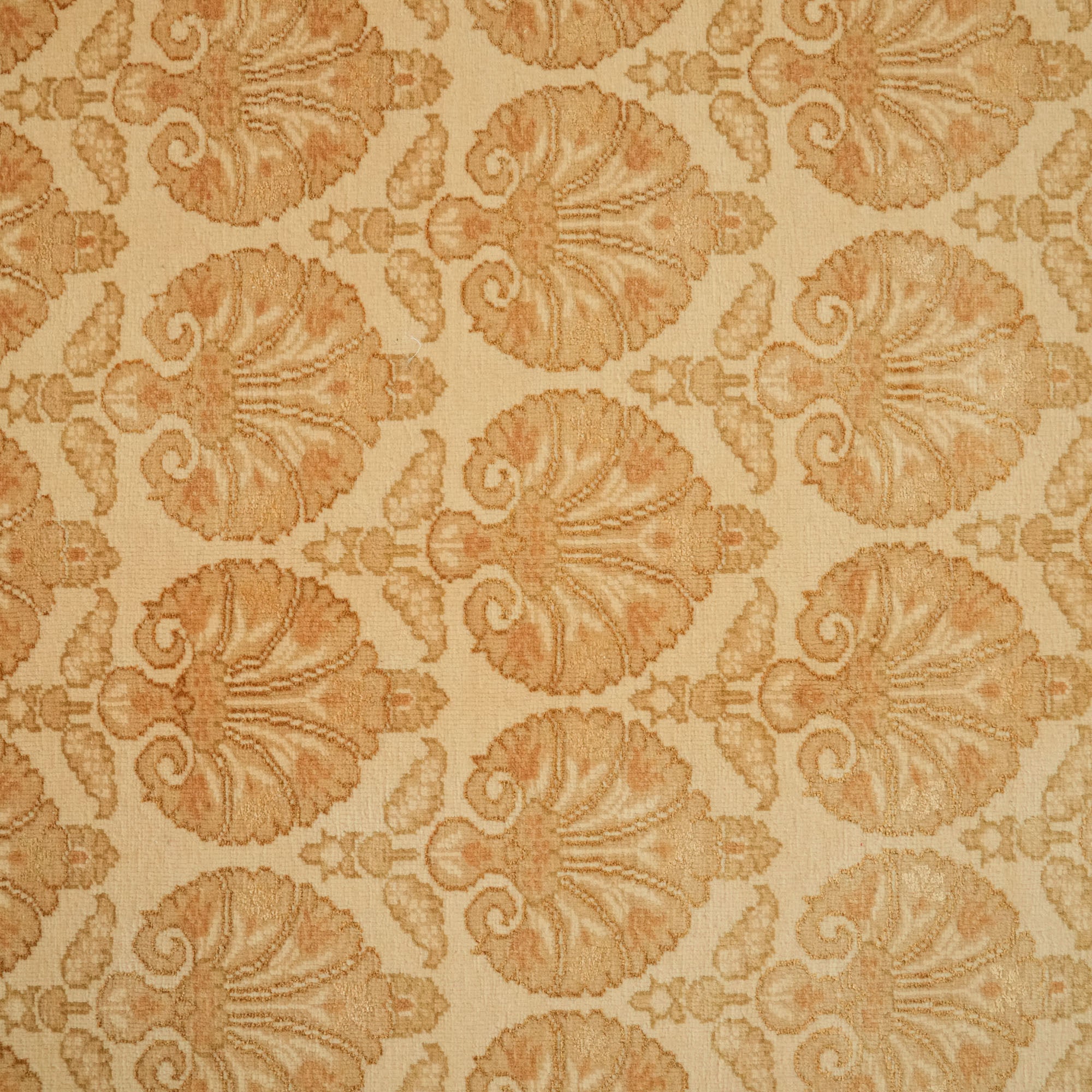 Handwoven Damask Pattern Cream Wool Rug