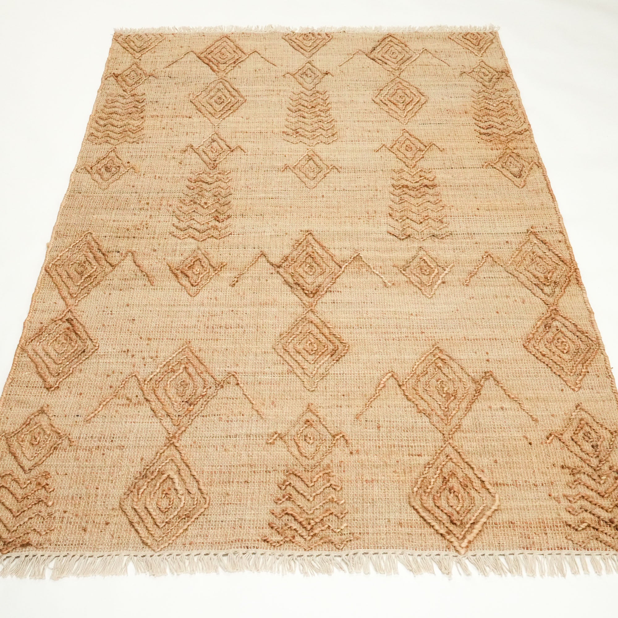 Hand Woven Geometric Patterned Beige Wicker Rug