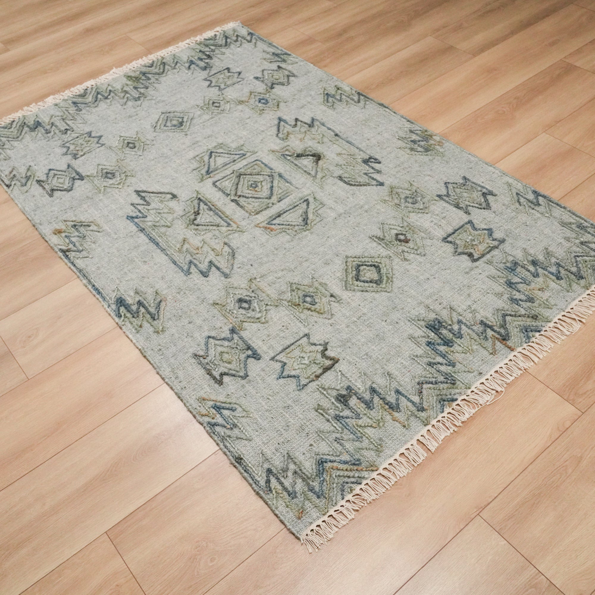 Hand Woven Green Wicker Rug with Geometric Pattern