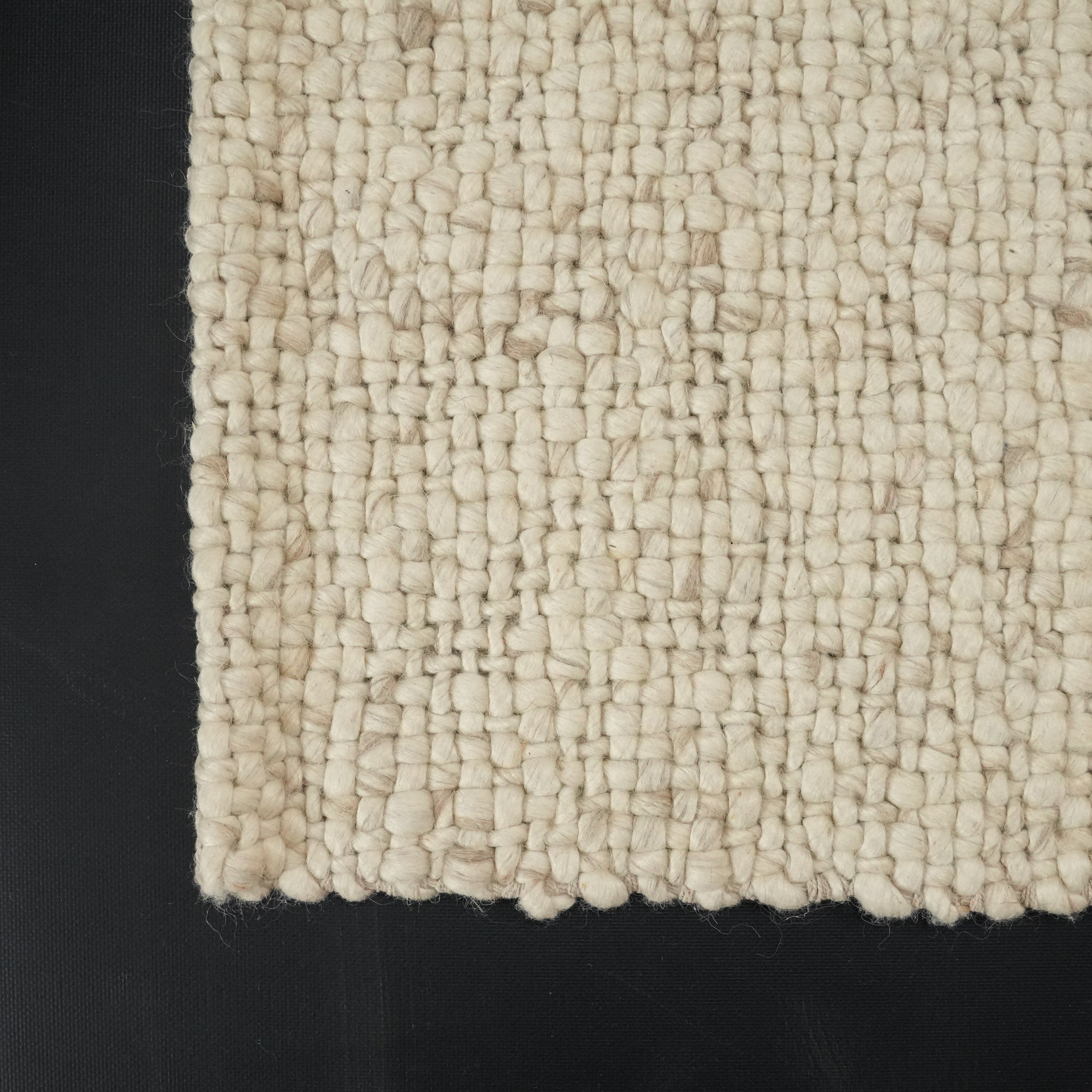 Hand Woven Plain Patterned White Wool Carpet