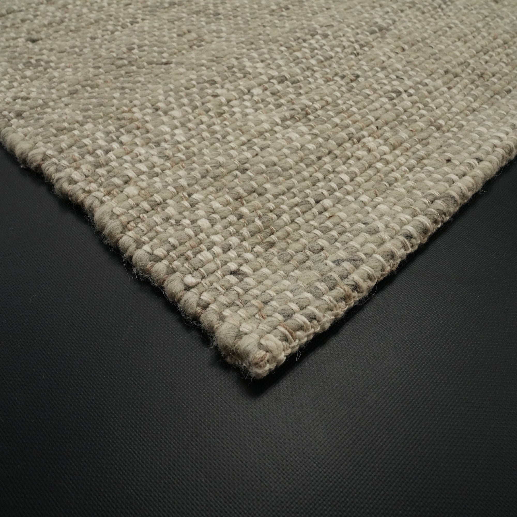 Hand Woven Plain Patterned Wool Grey Carpet