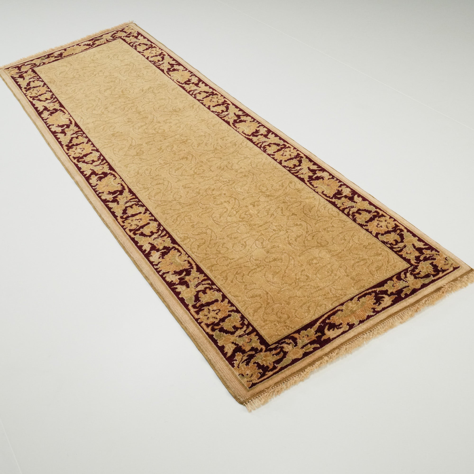 Harem Series Handwoven Uşak Patterned Brown Rug