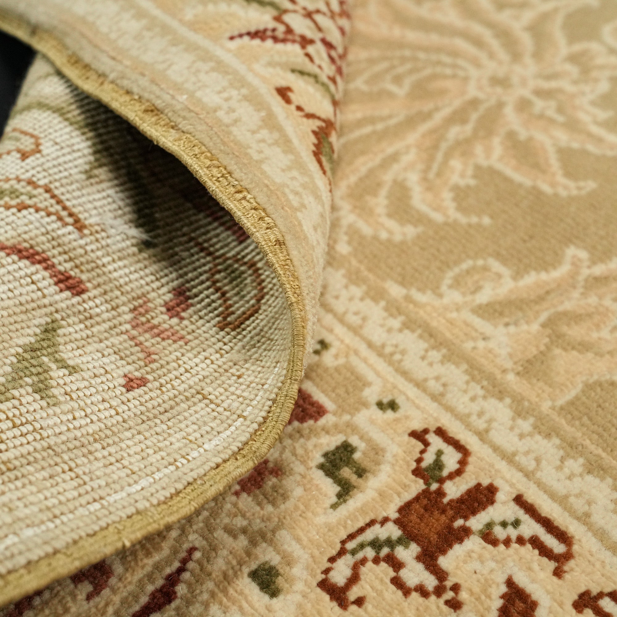 Harem Series Hand Woven Uşak Patterned Cream Carpet