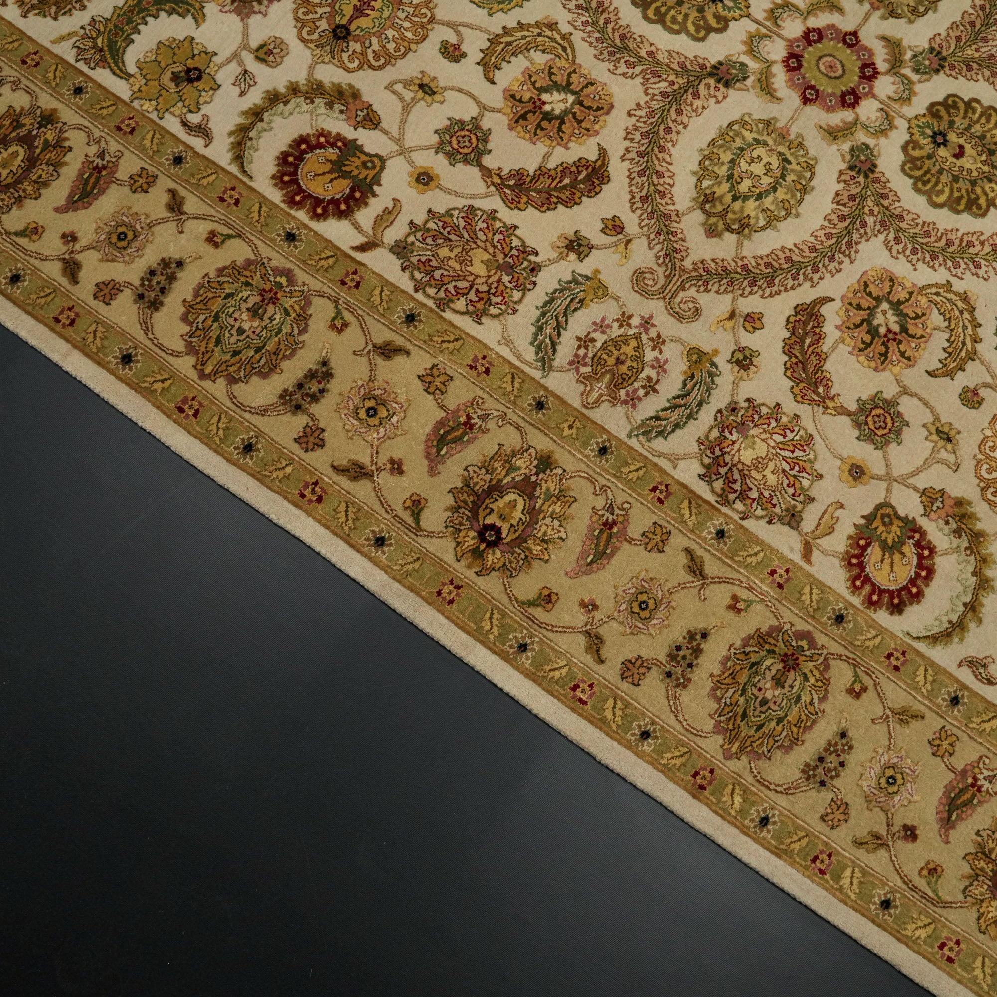 Jaipur Series Hand Woven Silk Gray - Brown Carpet