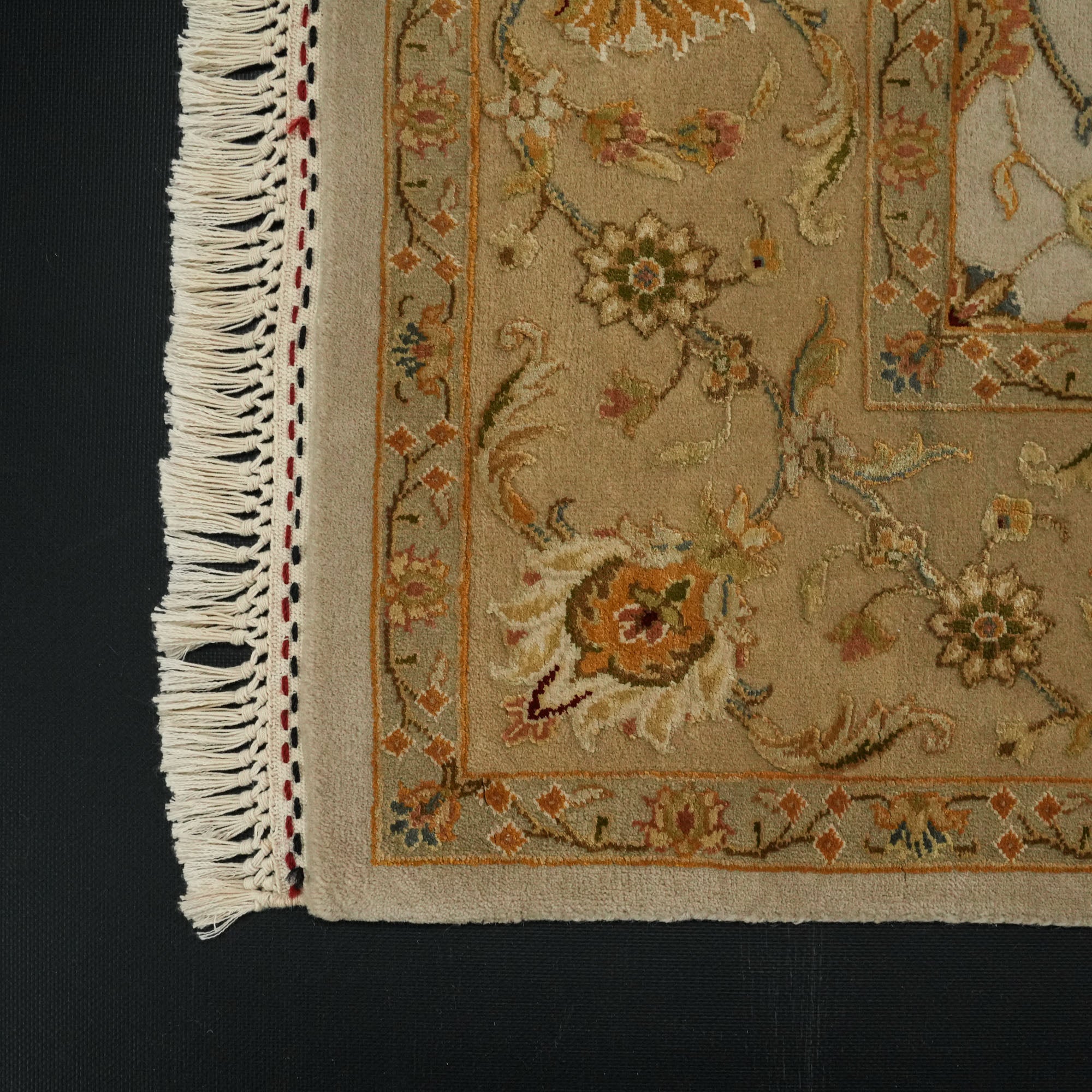 Jaipur Series Silk Hand Woven Uşak Patterned Gray - Gold Carpet