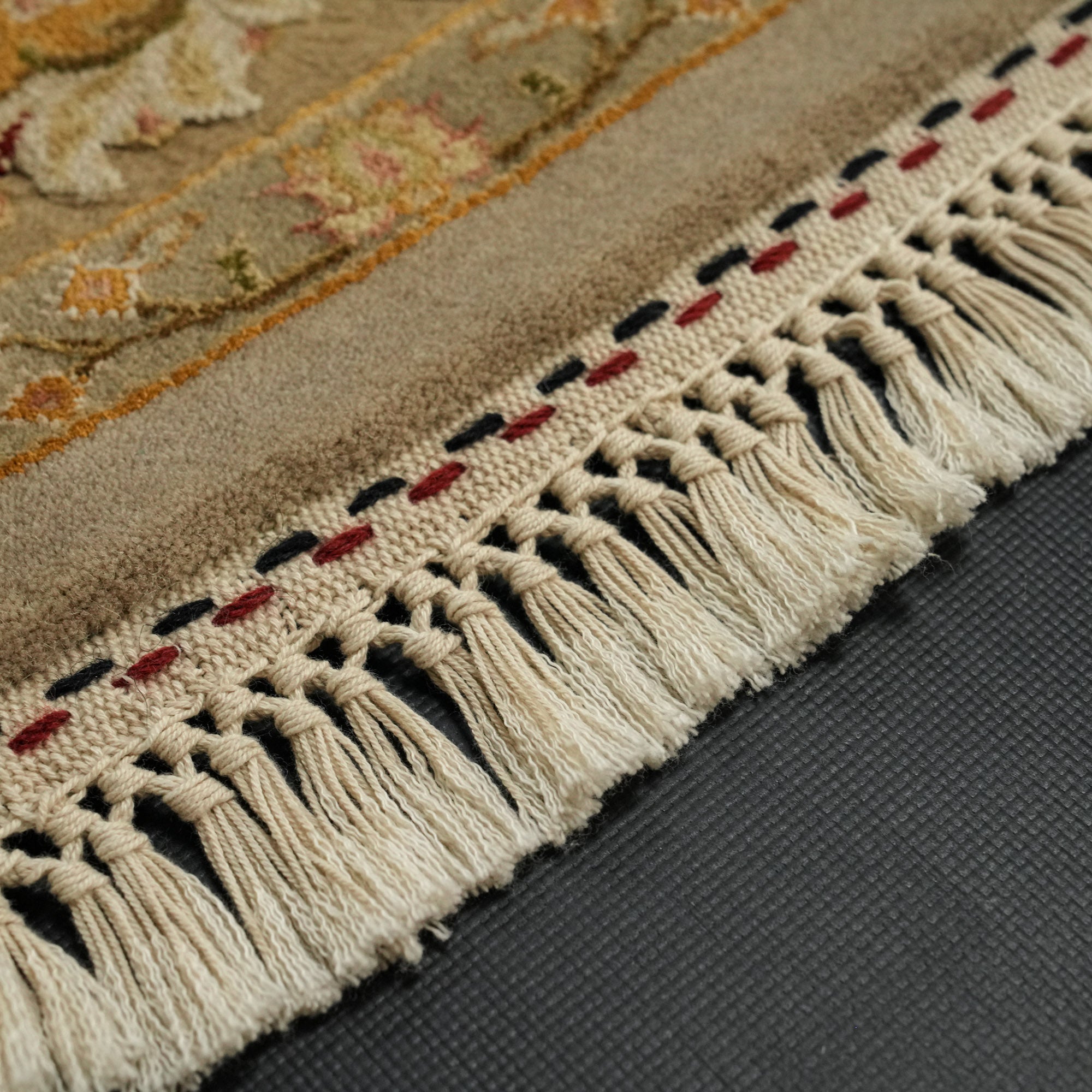 Jaipur Series Silk Hand Woven Uşak Patterned Gray - Gold Carpet