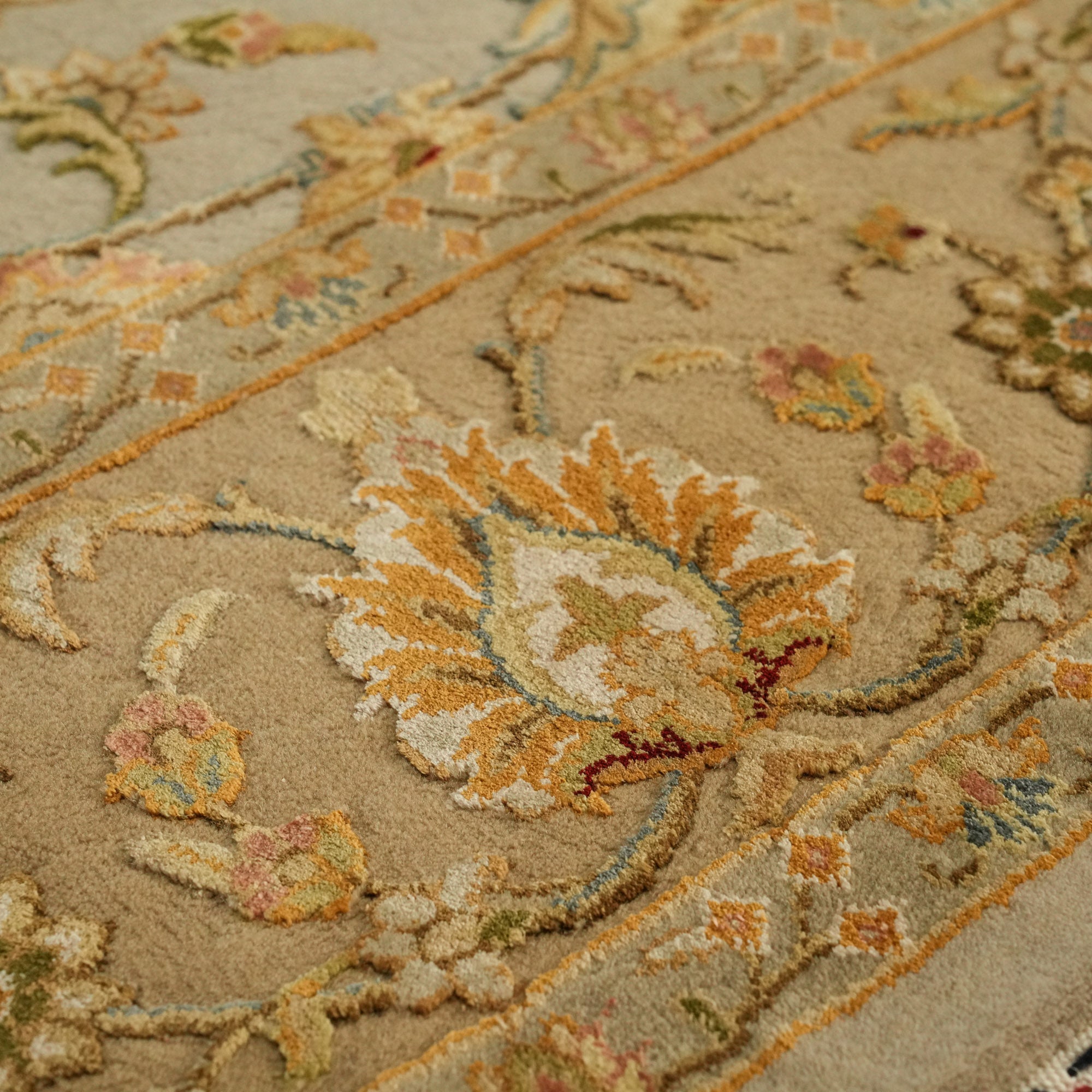 Jaipur Series Silk Hand Woven Uşak Patterned Gray - Gold Carpet