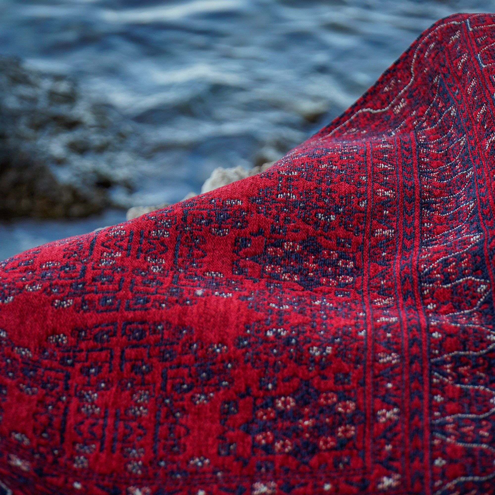 Amber Series Burgundy Red Machine Woven Afghan Patterned Acrylic Carpet