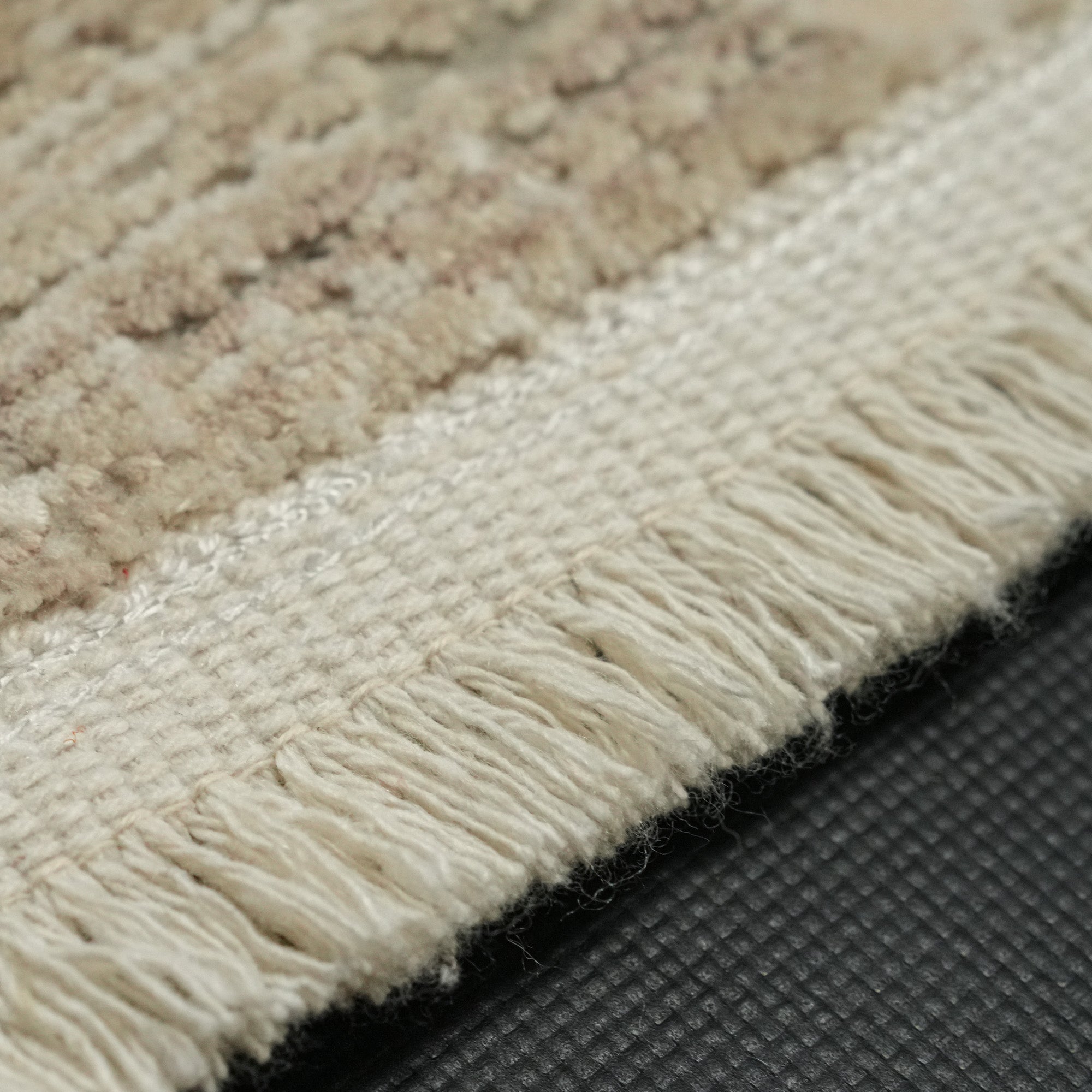 Lapis Series Plain Patterned Cream Carpet