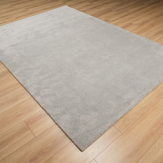 Lotto Series Machine Woven Plain Patterned Gray Carpet