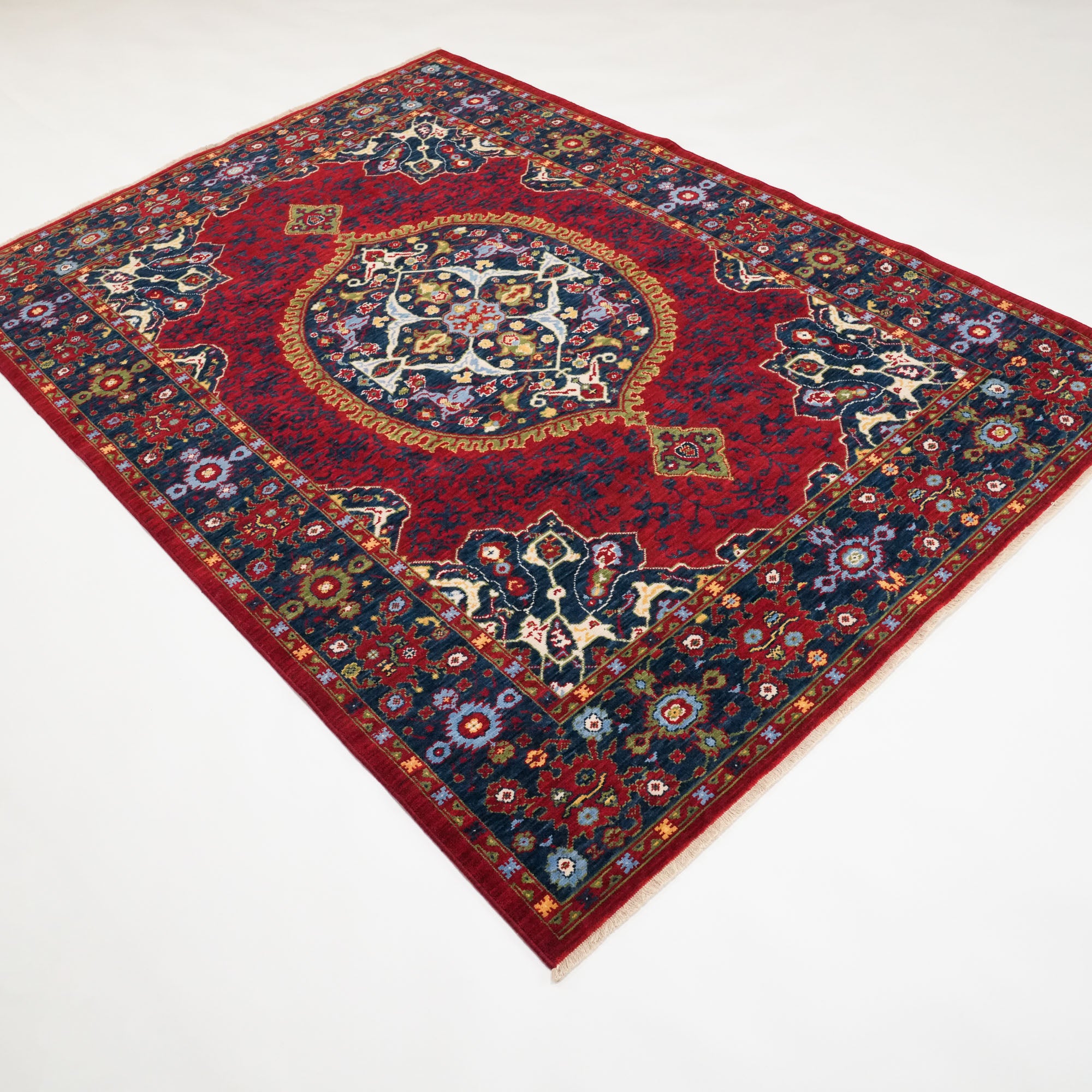 Tempus Series Medallion Patterned Red Wool Special Loom Carpet