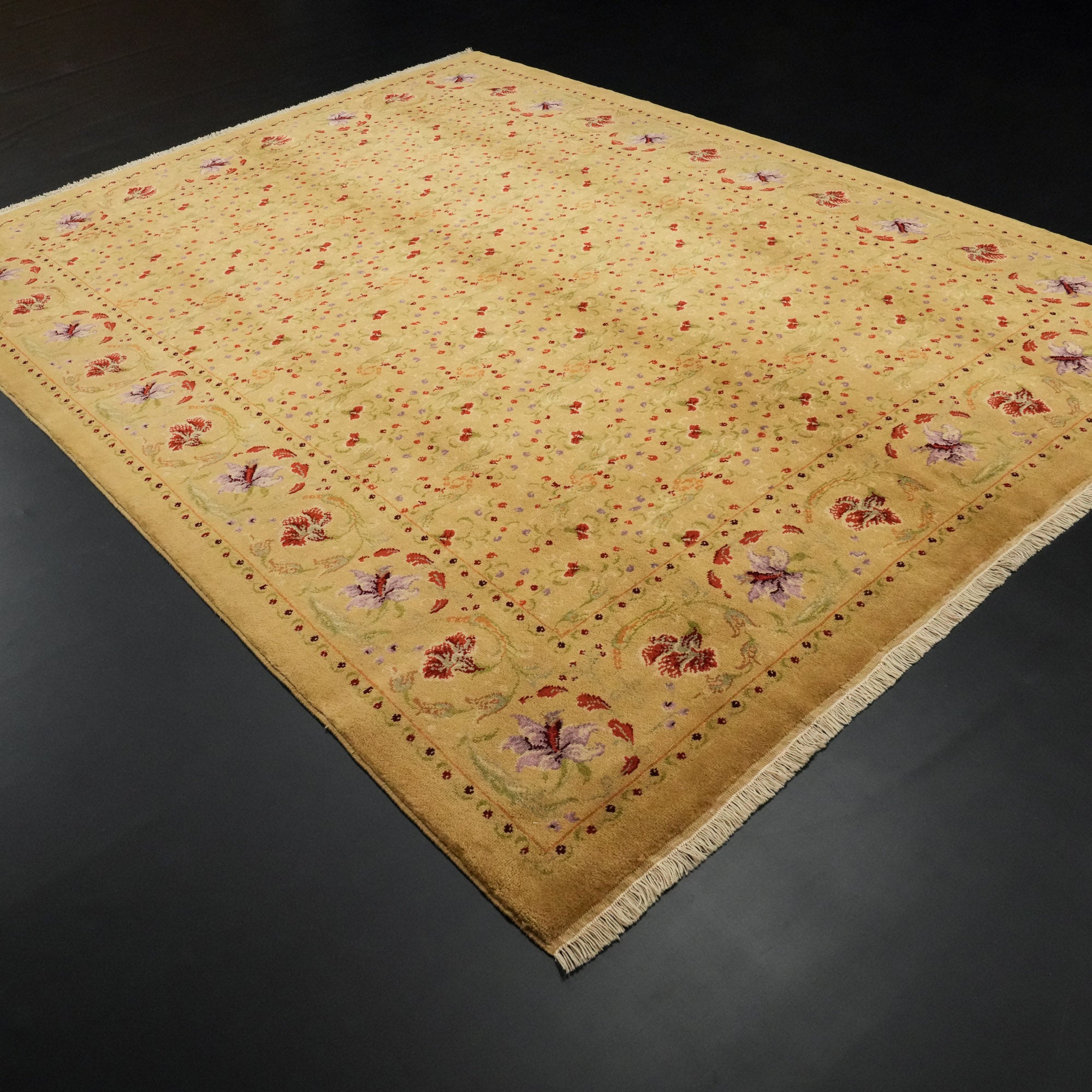 Mohair Series Hand-Woven Beige Flower Patterned Wool Carpet