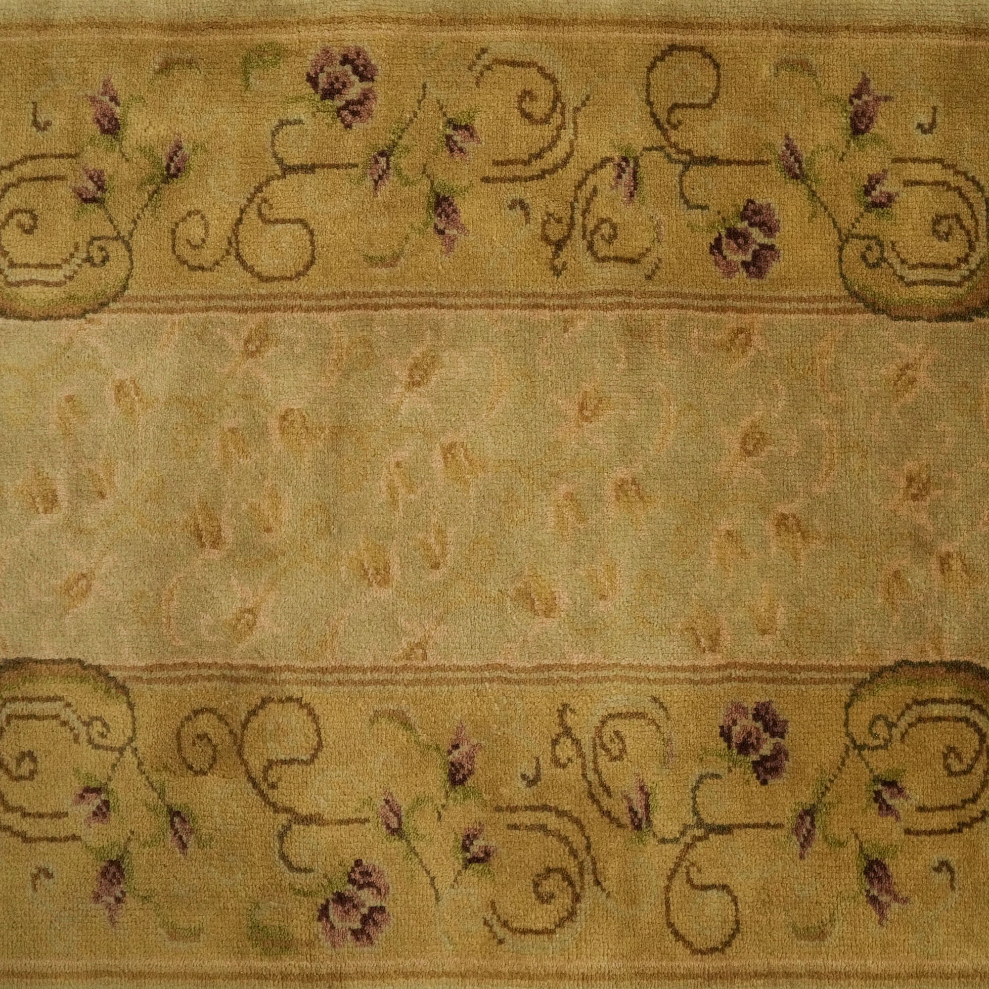 Mohair Series Hand-Woven Frame Patterned Green Carpet