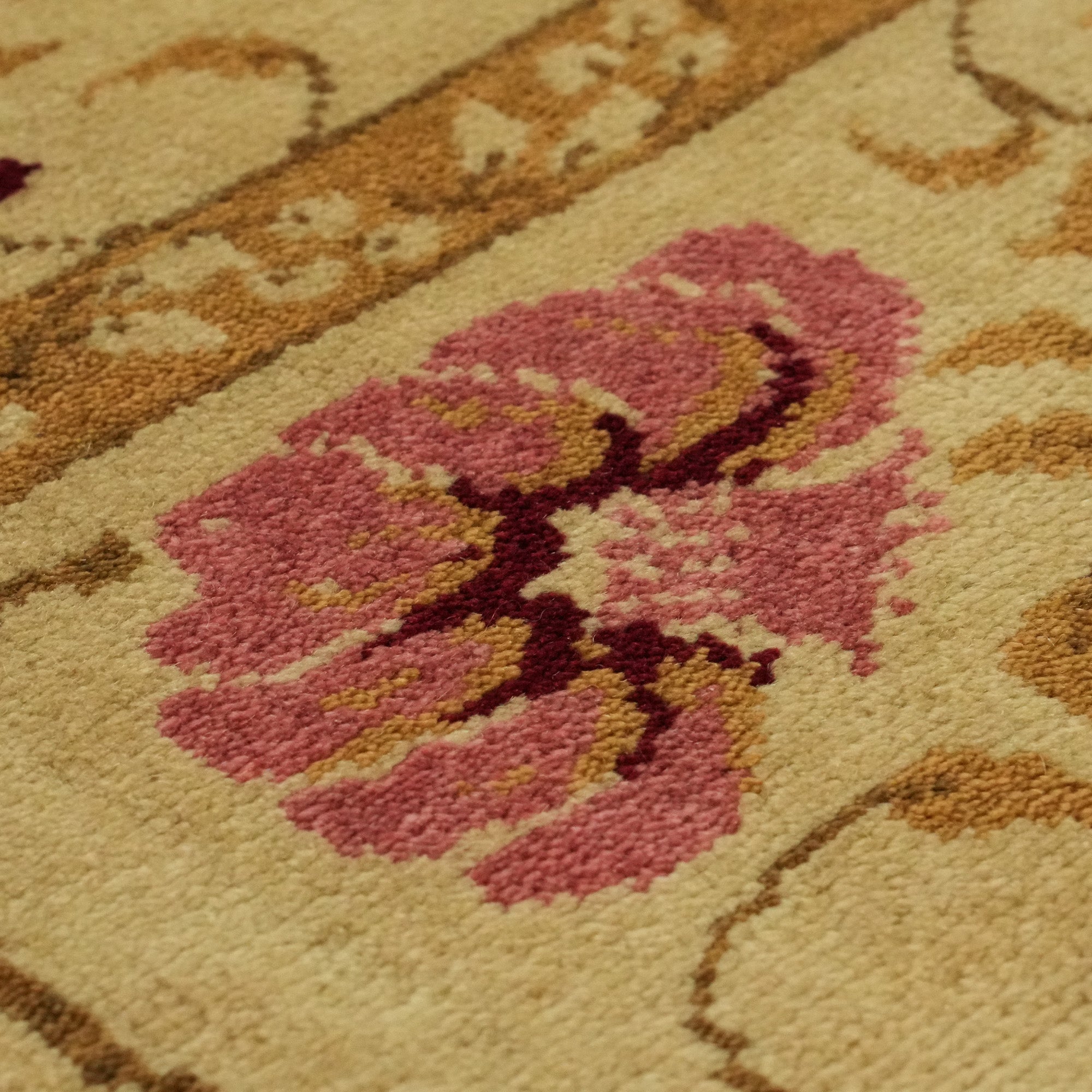 Mohair Series Hand-Woven Flower Patterned Beige Carpet