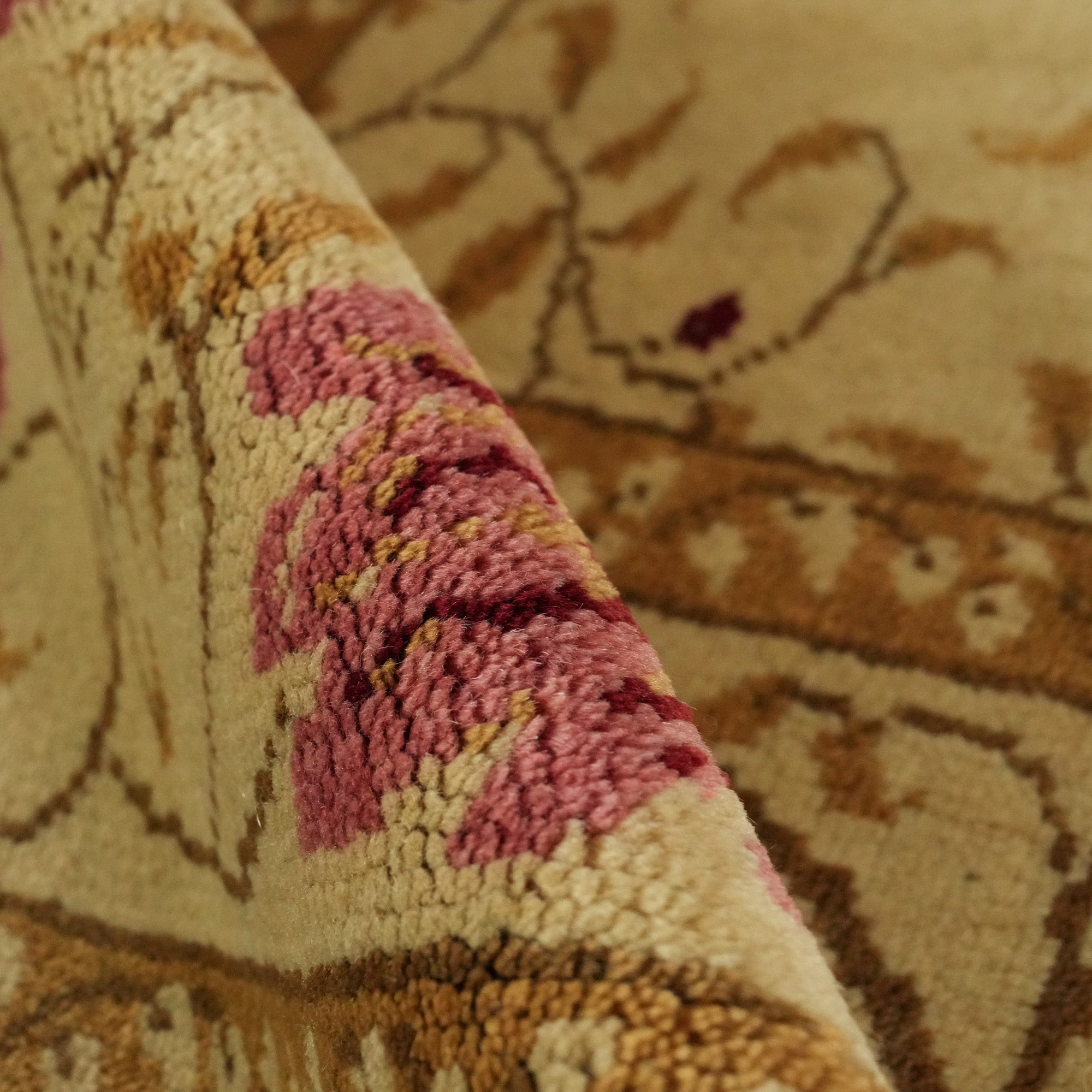 Mohair Series Hand-Woven Flower Patterned Beige Carpet