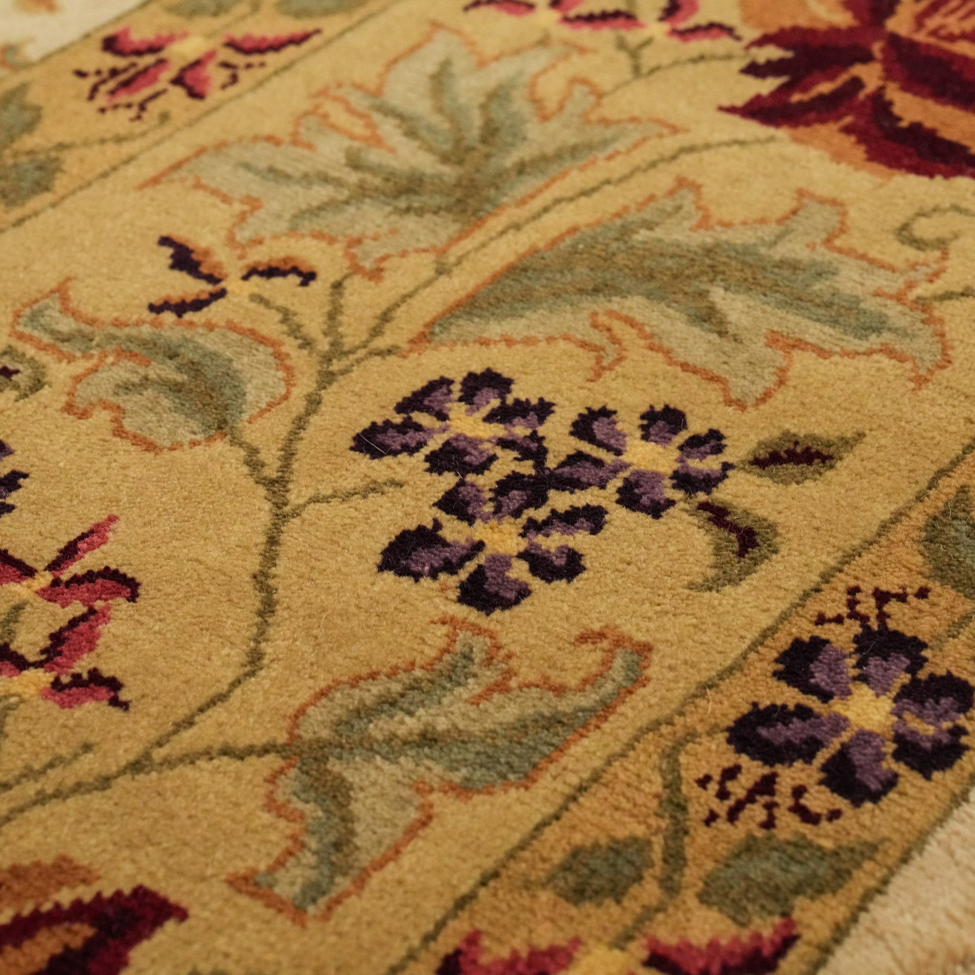 Mohair Series Hand-Woven Flower Patterned Beige Wool Carpet