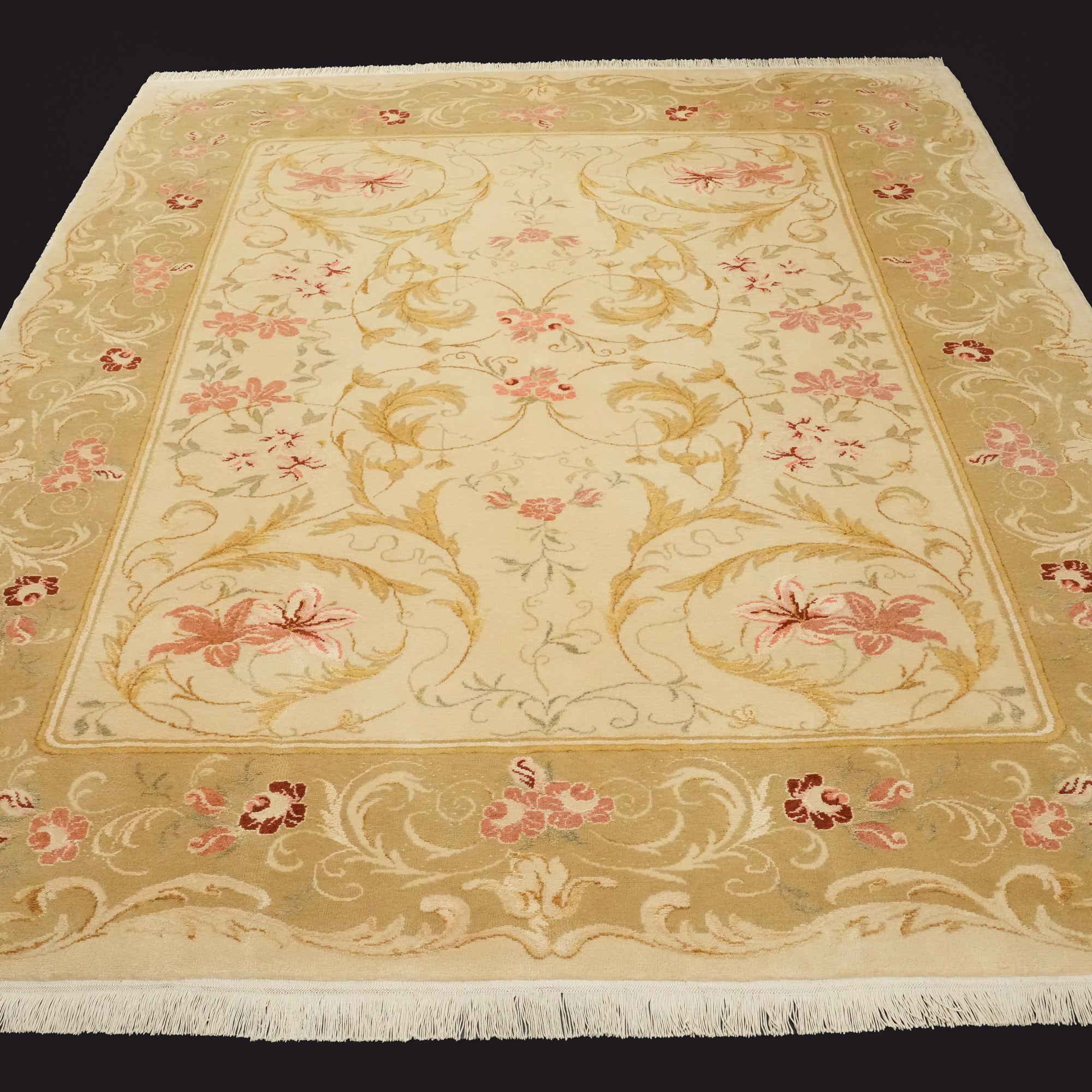 Mohair Series Hand-Woven Flower Patterned Cream Carpet