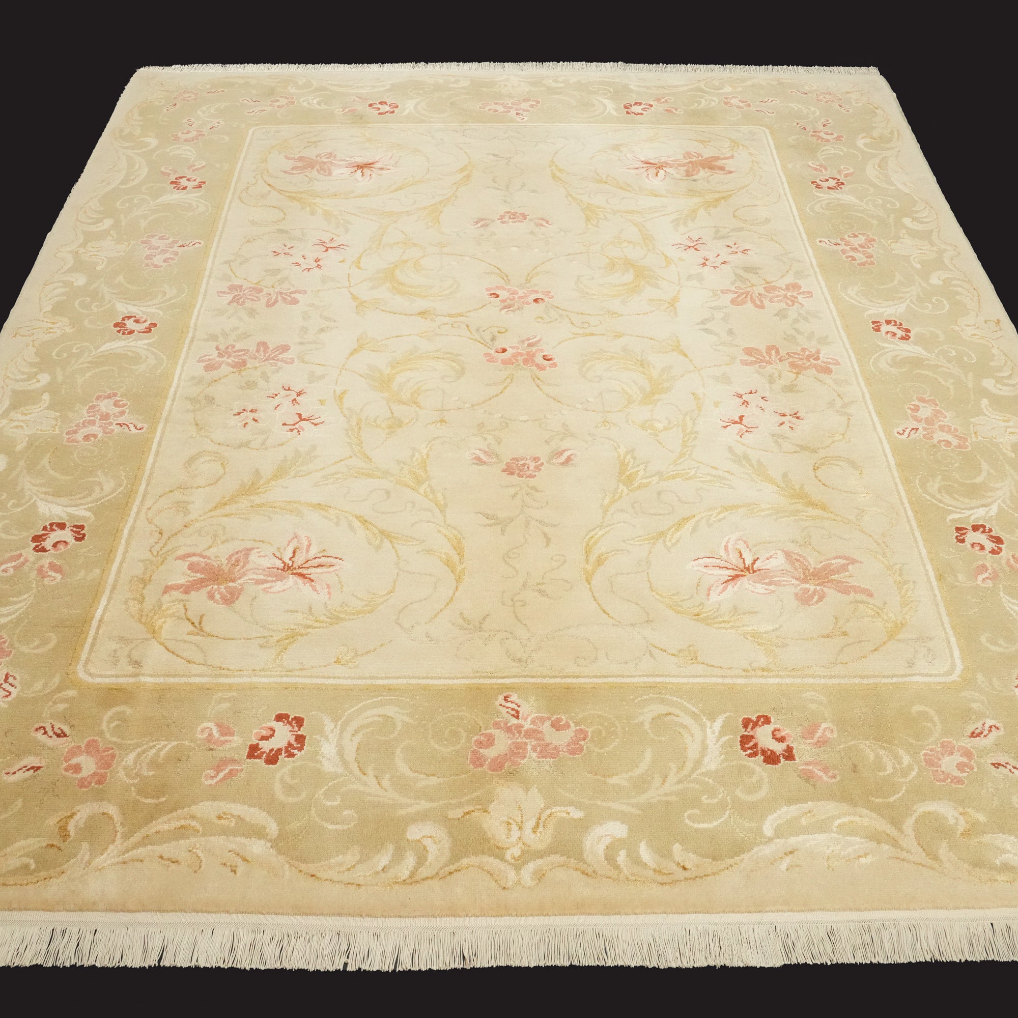 Mohair Series Hand-Woven Flower Patterned Cream Carpet