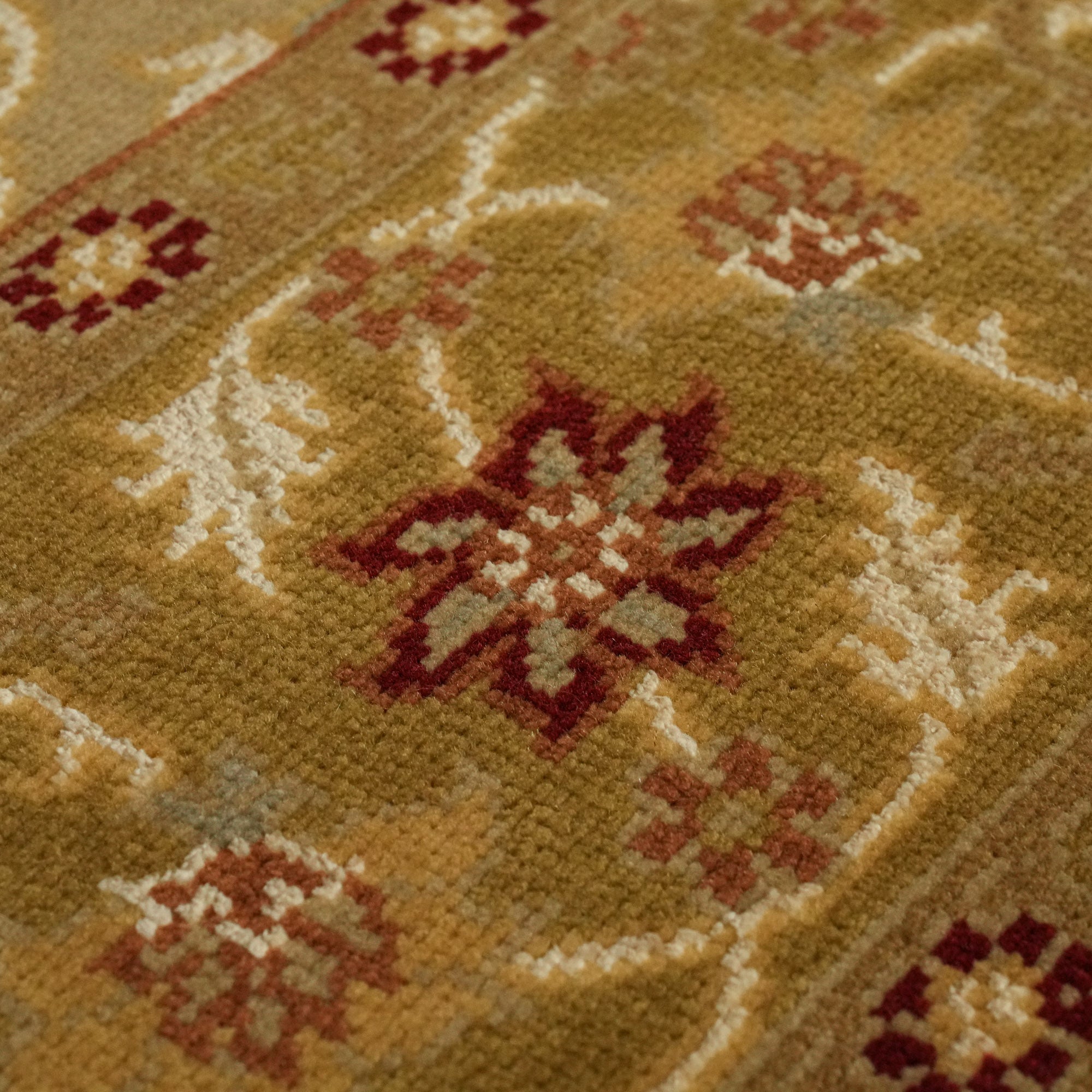 Sultan Series Hand-Woven Flower Patterned Beige Silk Carpet