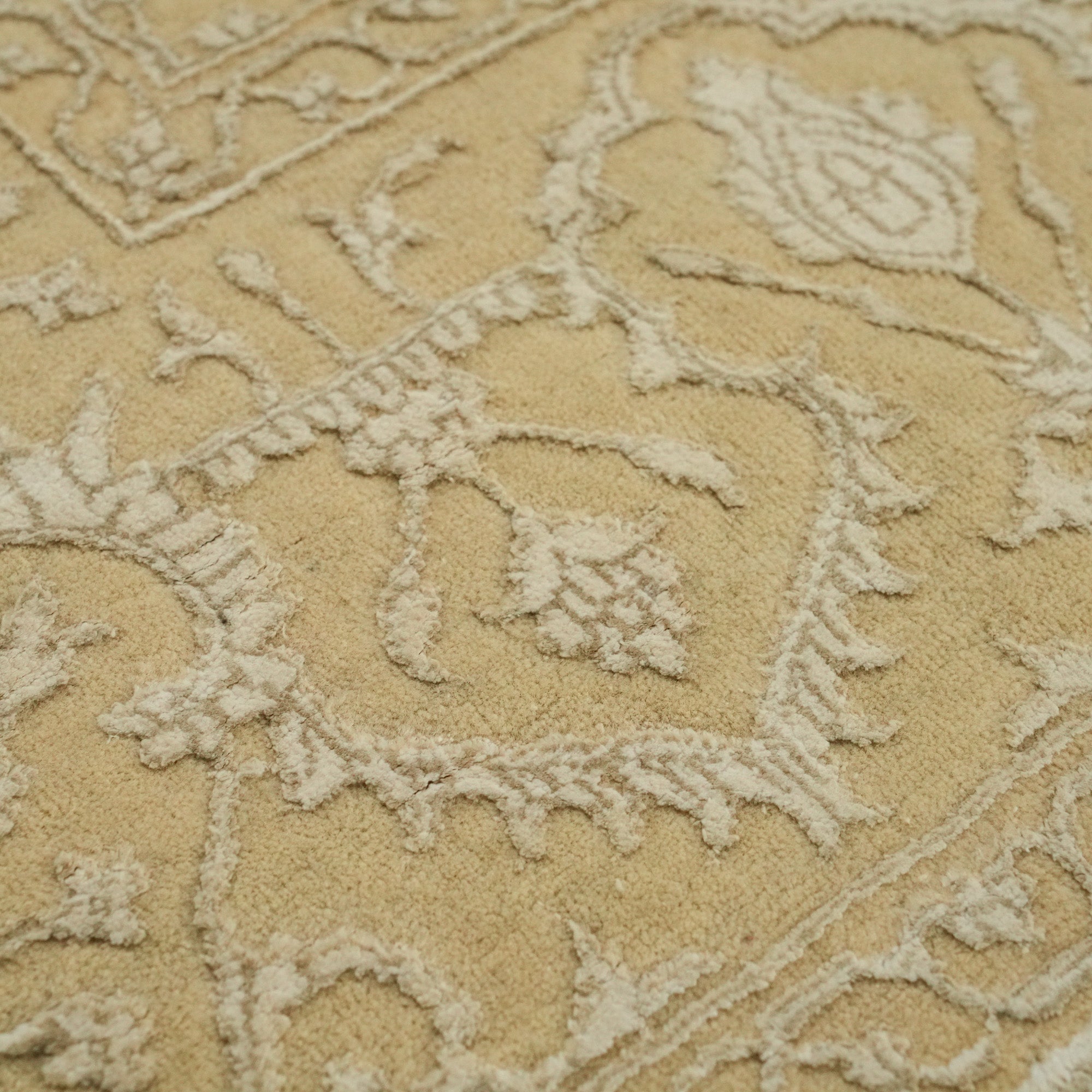 Sultanahmet Series Hand Woven Uşak Patterned Cream Carpet