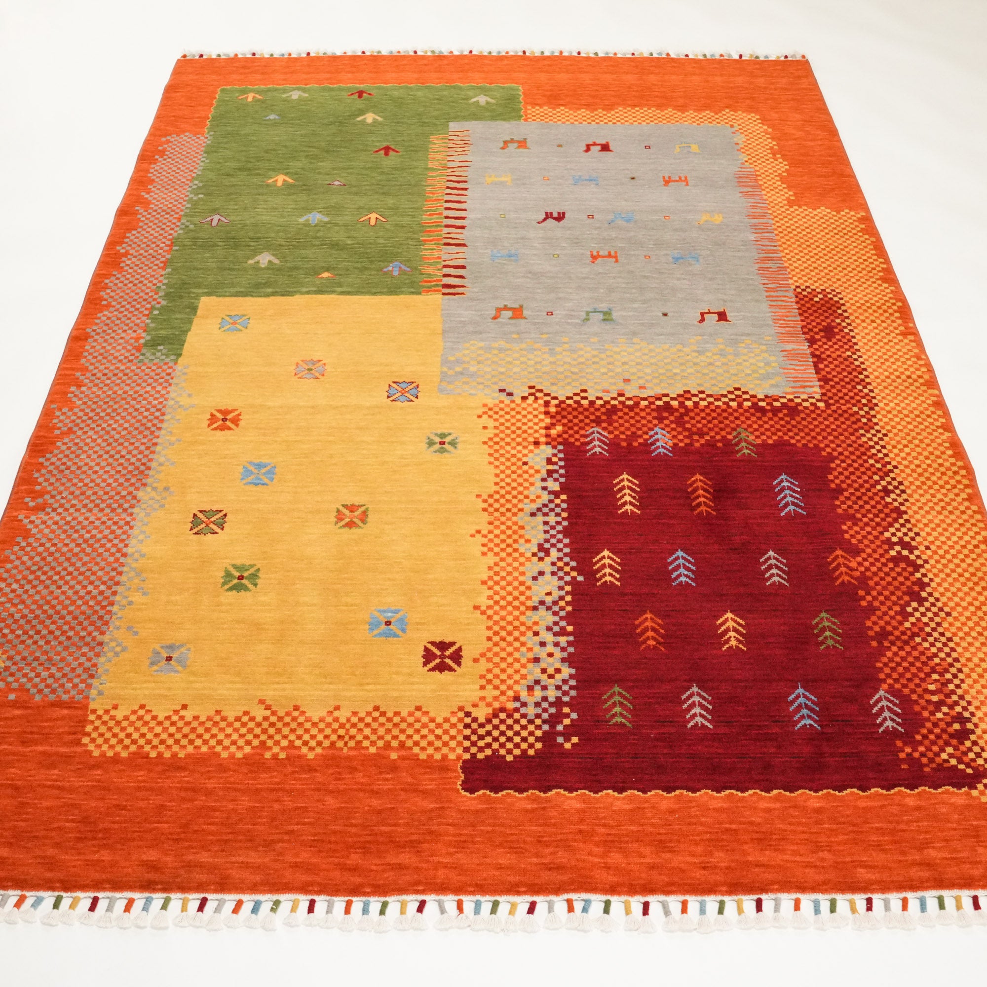 Tempus Series Modern Authentic Patterned Colorful Wool Special Loom Carpet