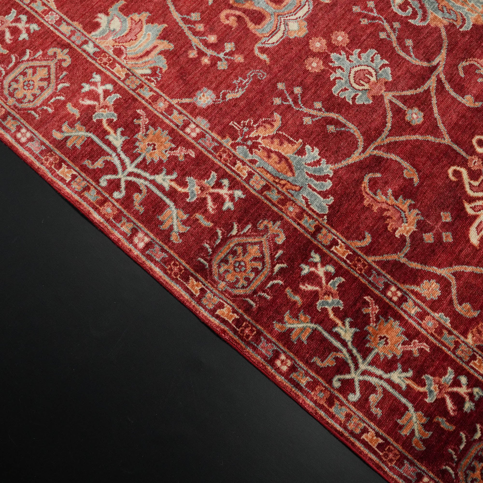 Zade Series Uşak Patterned Red Loom Woven Natural Carpet